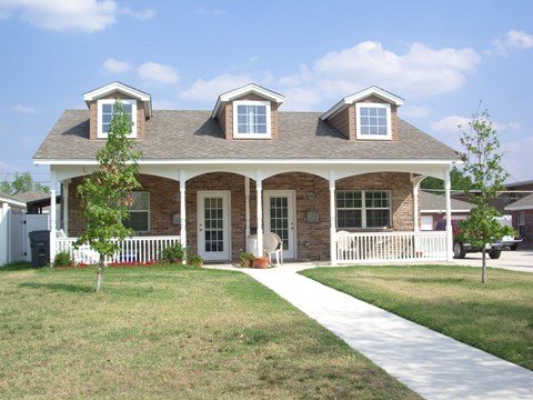 Floor plan for 2 beds, 2 baths, 1000 sqft